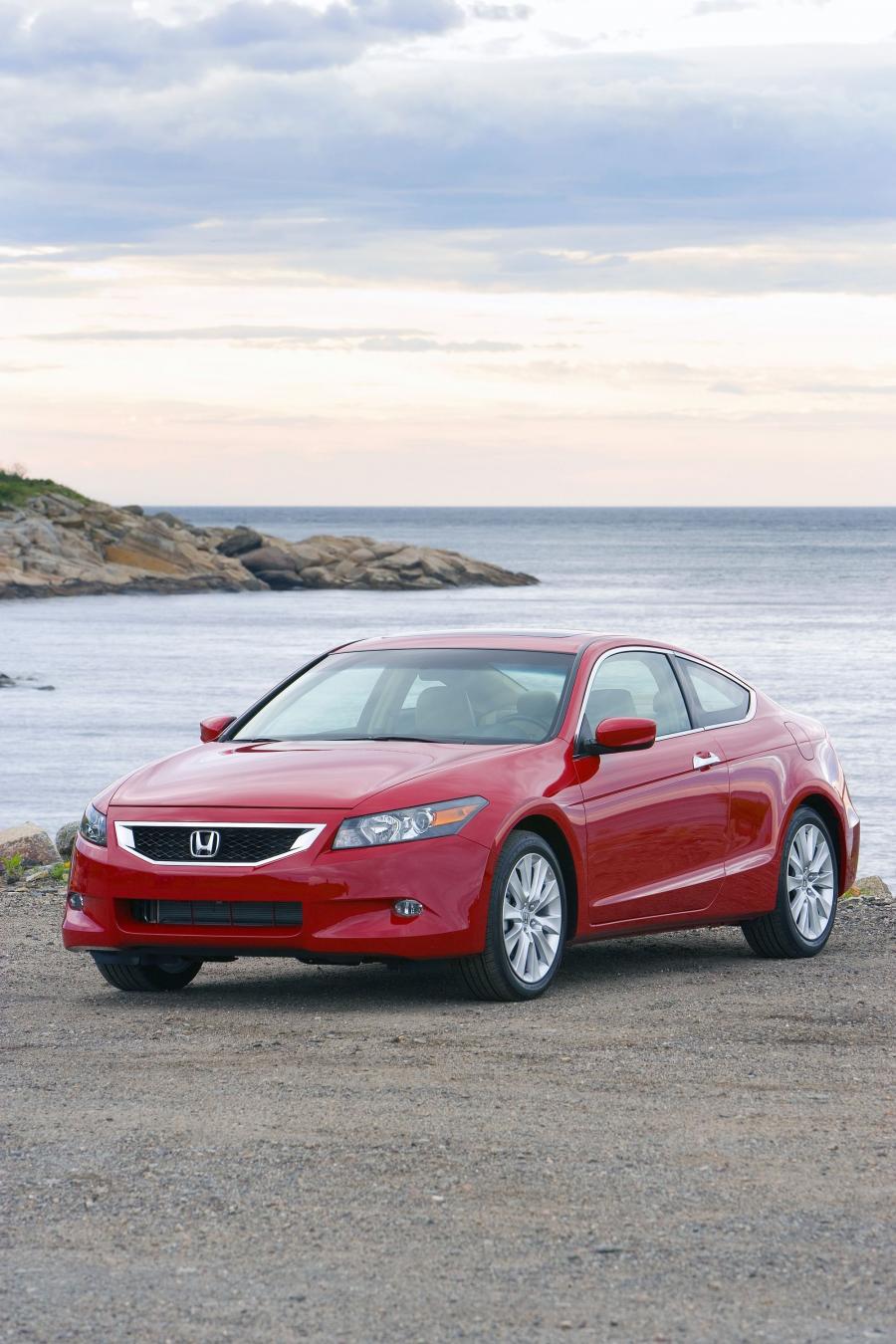  Honda Accord Coupe 2008 года  (US) (фото 11 из 39)